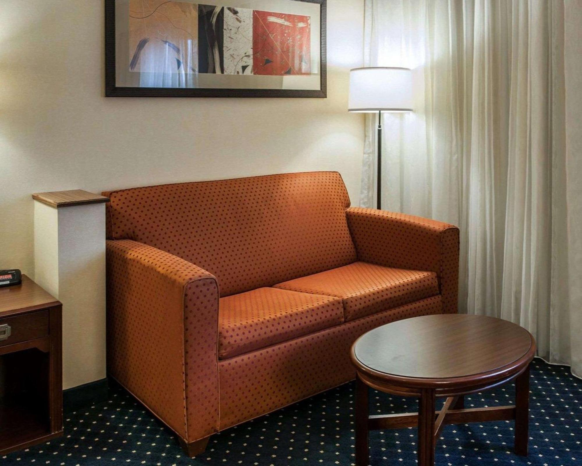 Quality Inn & Suites Goshen Zewnętrze zdjęcie