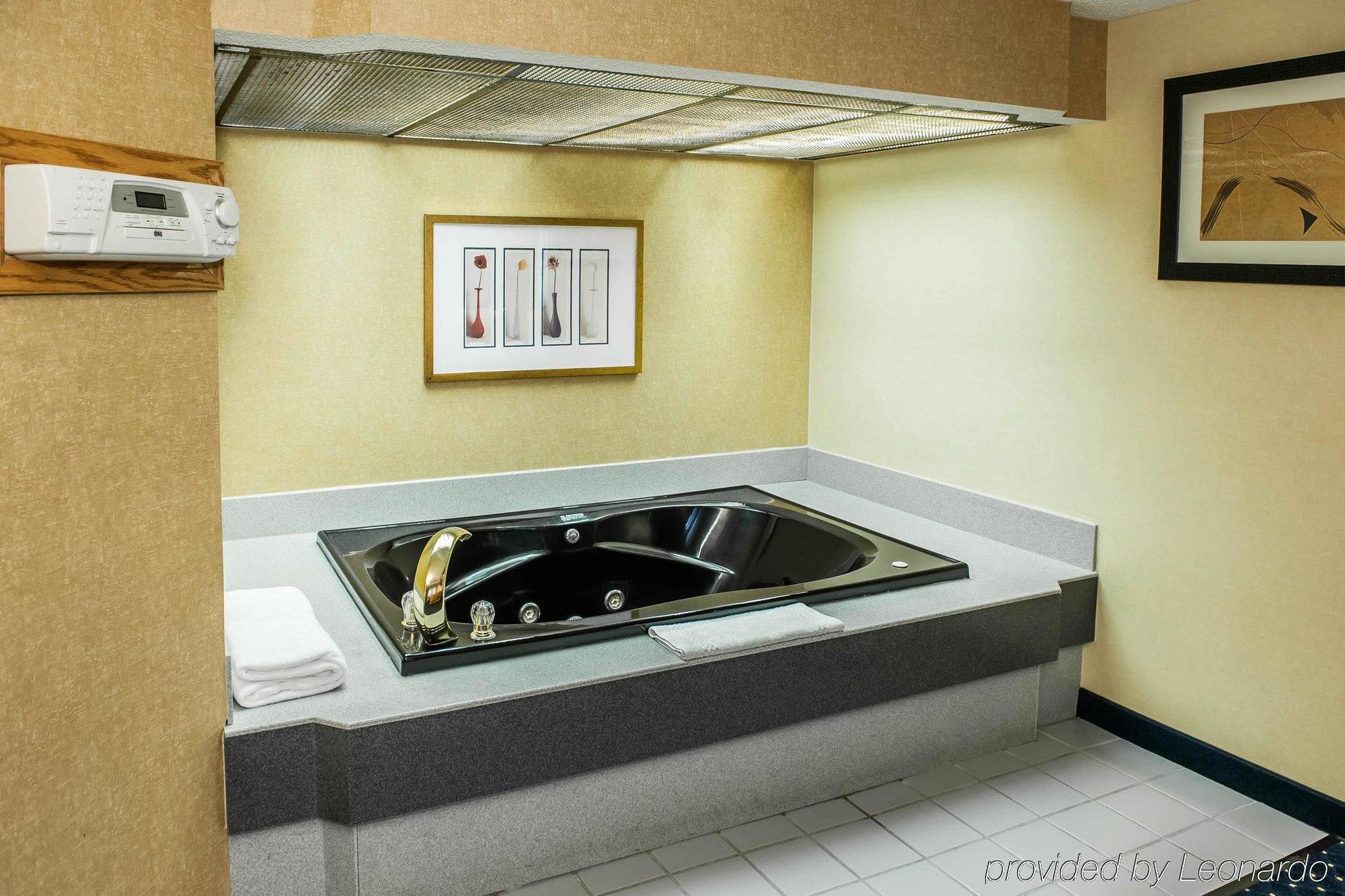 Quality Inn & Suites Goshen Zewnętrze zdjęcie